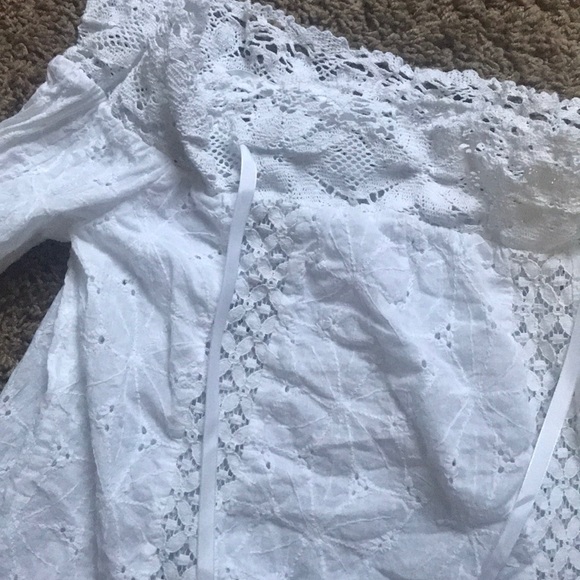 White off the shoulder top - Picture 3 of 3